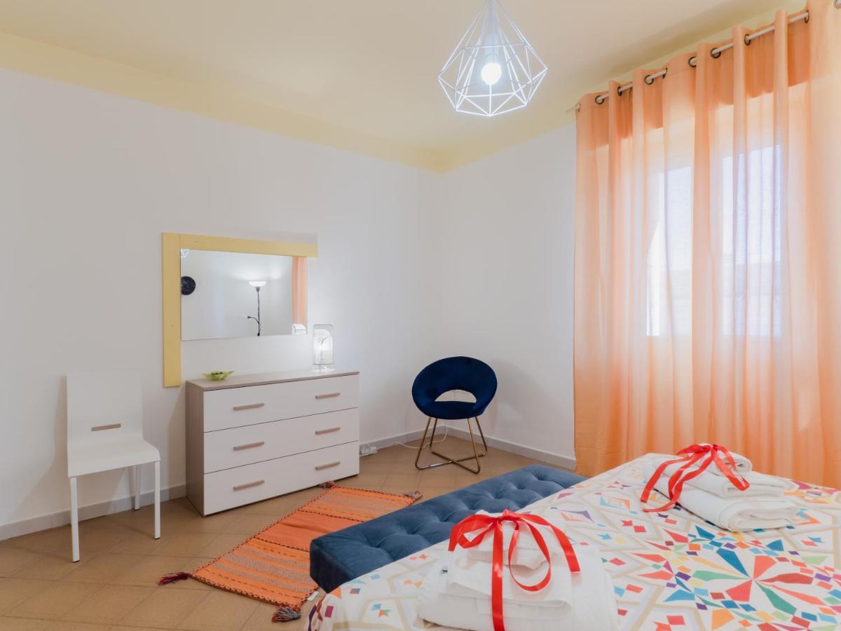 Salento 4 Stars - Blue & Yellow Squinzano Exterior photo